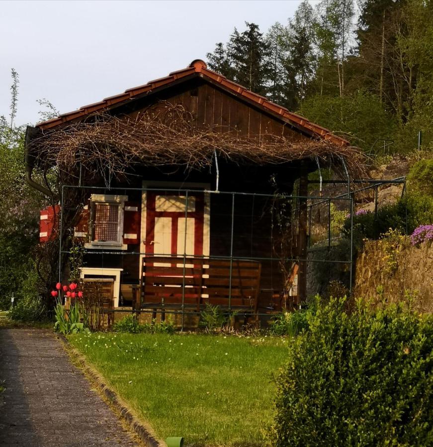 Ferienhaus Am Bach Mit Grossem Garten Deuerling Exterior photo